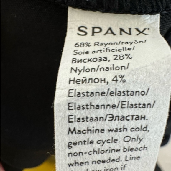 SPANX The Perfect Jumpsuit Sleeveless Ponte - Picture 9 of 9